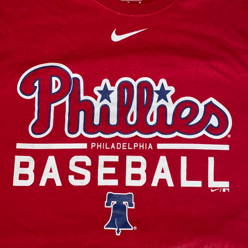 Phillies Nike T-shirt